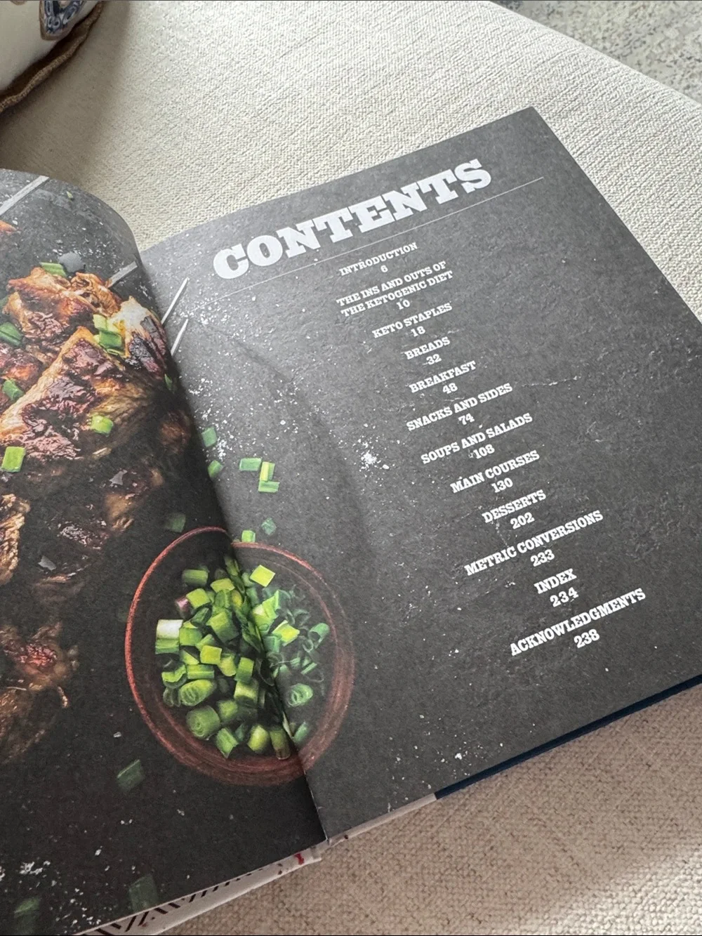 Complete Keto Cookbook - Sahil Makhija